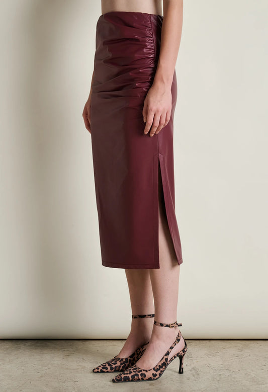 Φούστα δερματίνη