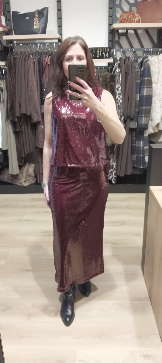 Φούστα με παγιέτα