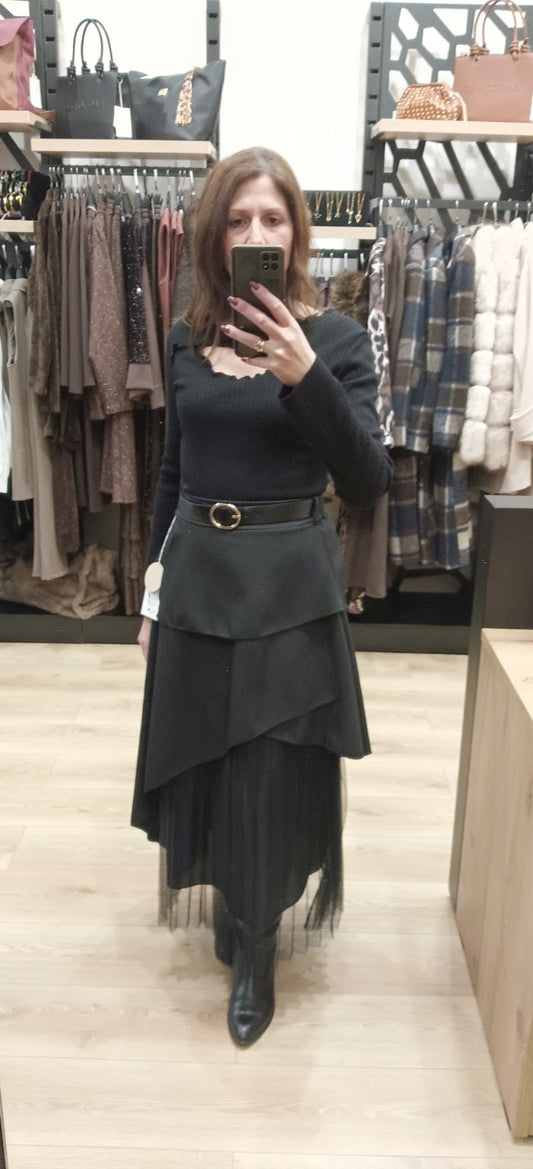 Φούστα με βολάν