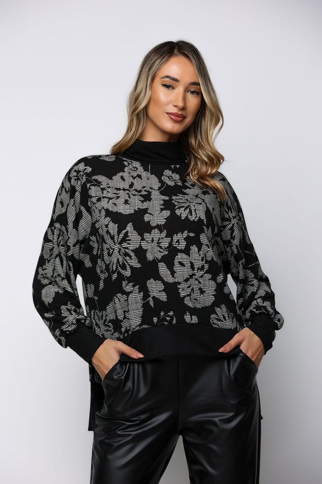 Μπούζα πλεκτή