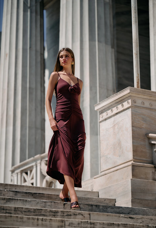 Φόρεμα Μακρύ με λουλούδι και σούρες