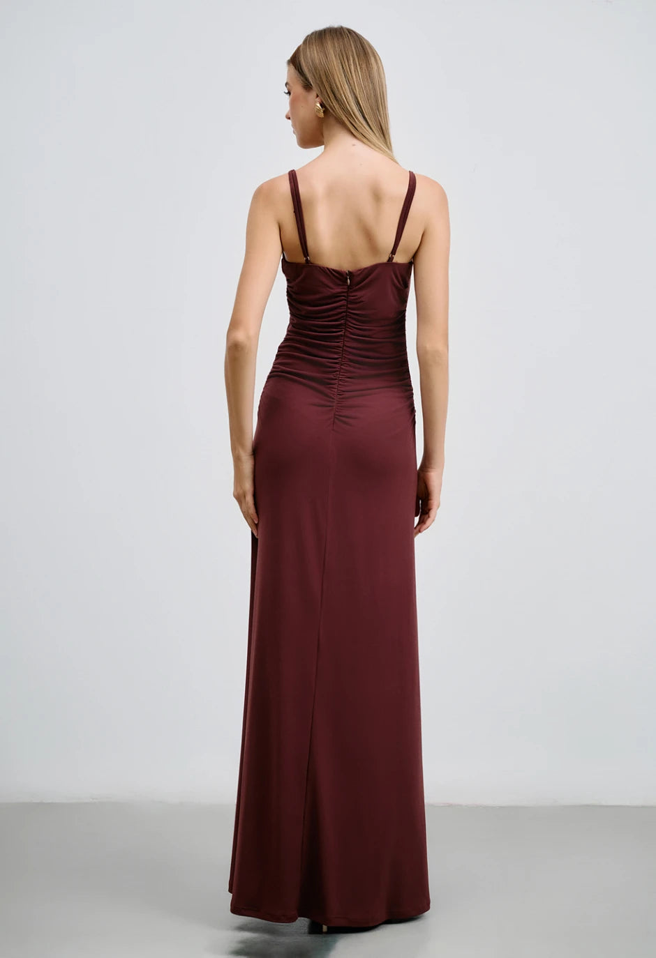 Φόρεμα Μακρύ με λουλούδι και σούρες