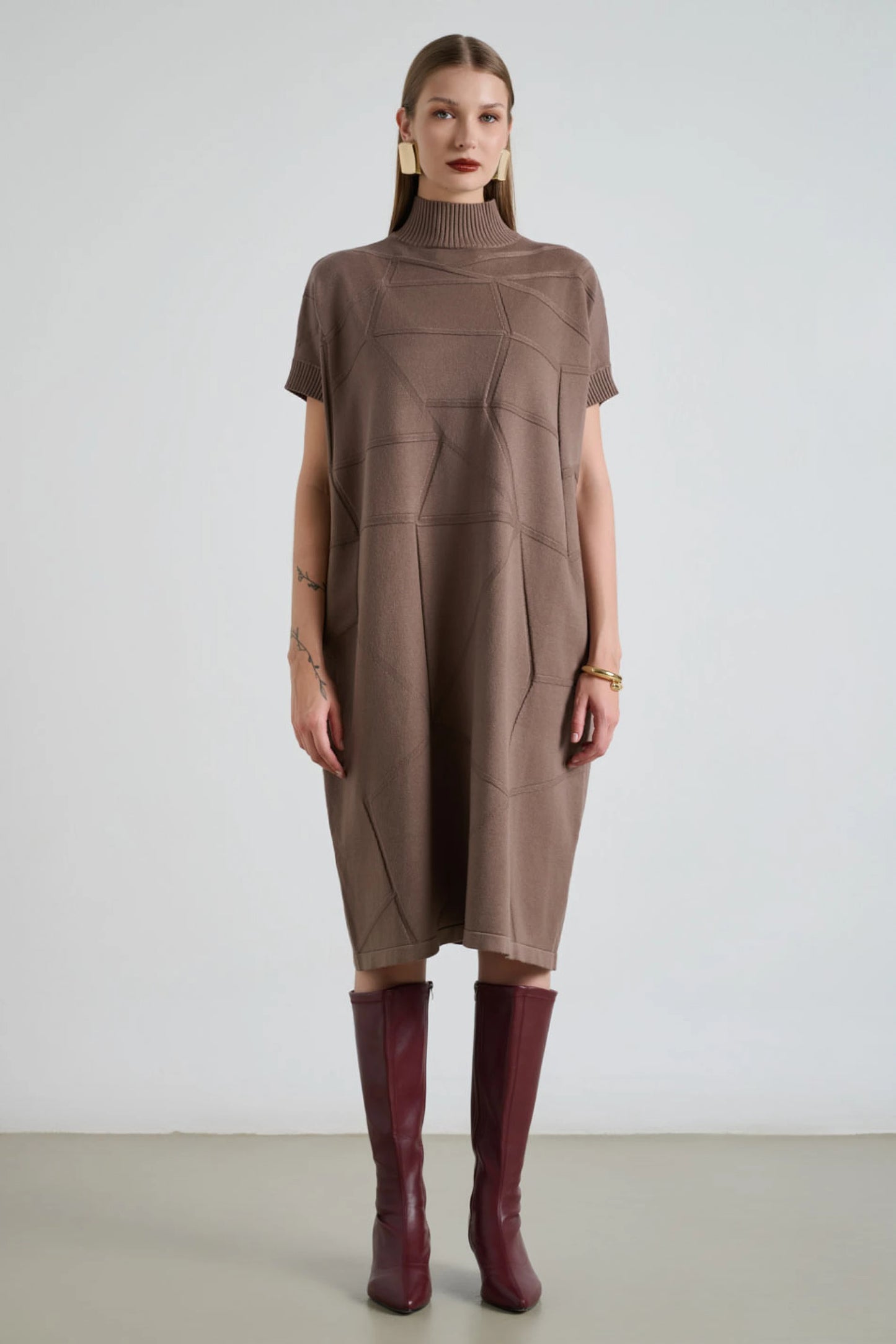 Φόρεμα Oversized Πλεκτό με Ανάγλυφο Σχέδιο