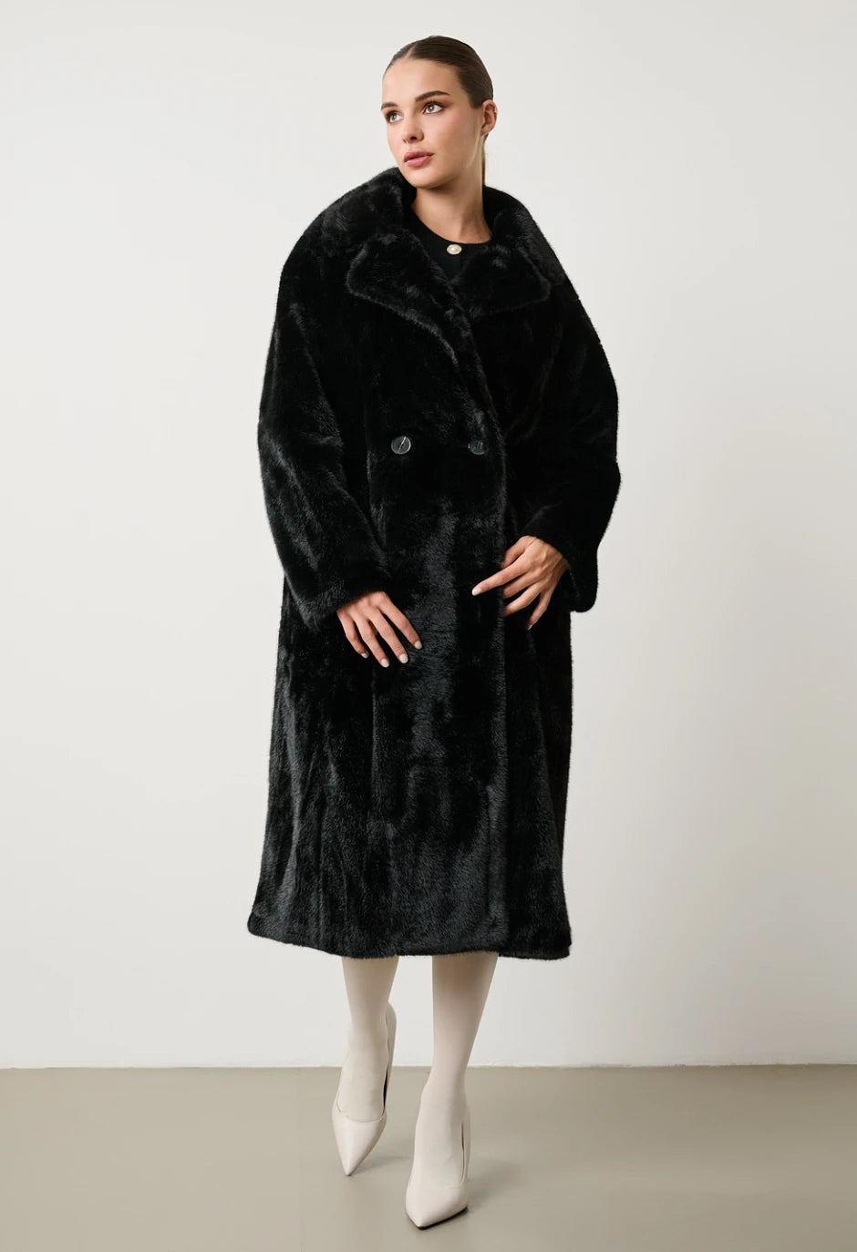 Παλτό | Γυναικείο με Συνθετική Γούνα – Elegance & Ζεστασιά