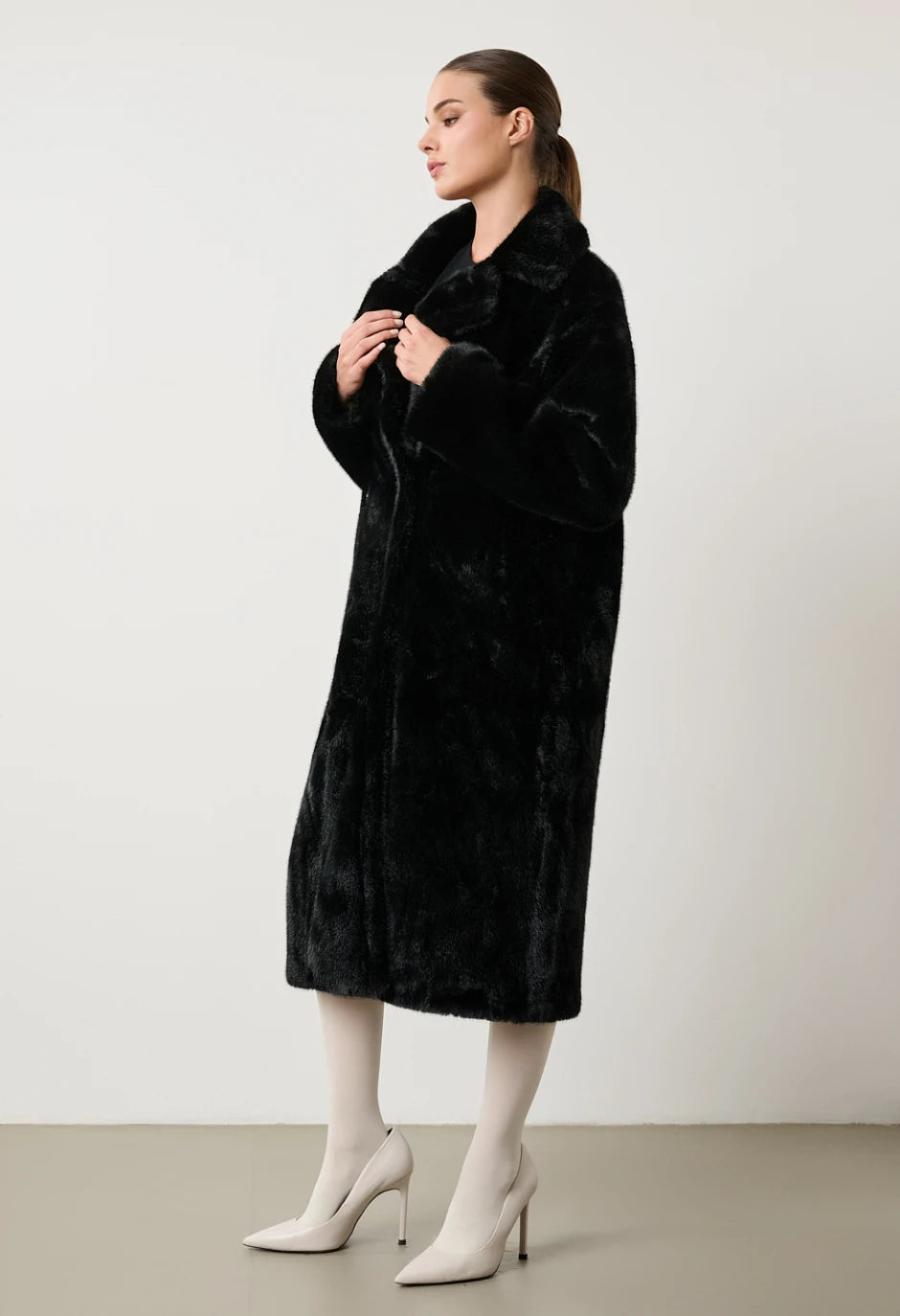 Παλτό | Γυναικείο με Συνθετική Γούνα – Elegance & Ζεστασιά