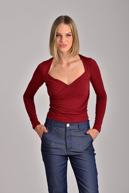 ΜΠΛΟΥΖΑ ΚΡΟΥΑΖΕ ΜΕ ΣΟΥΡΕΣ