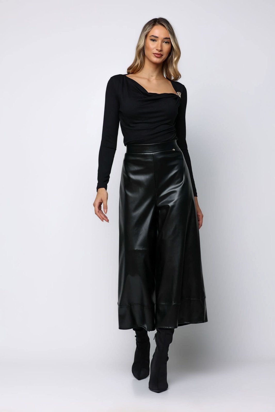 Ζιπ κιλότ eco leather