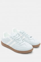 Παπούτσια Sneakers