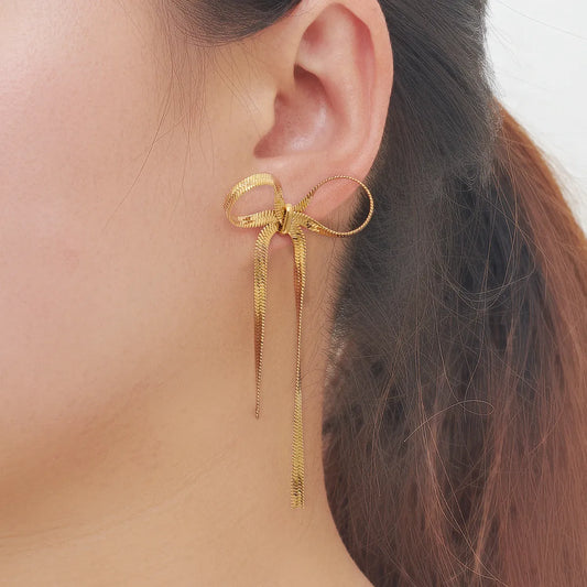 Σκουλαρίκια