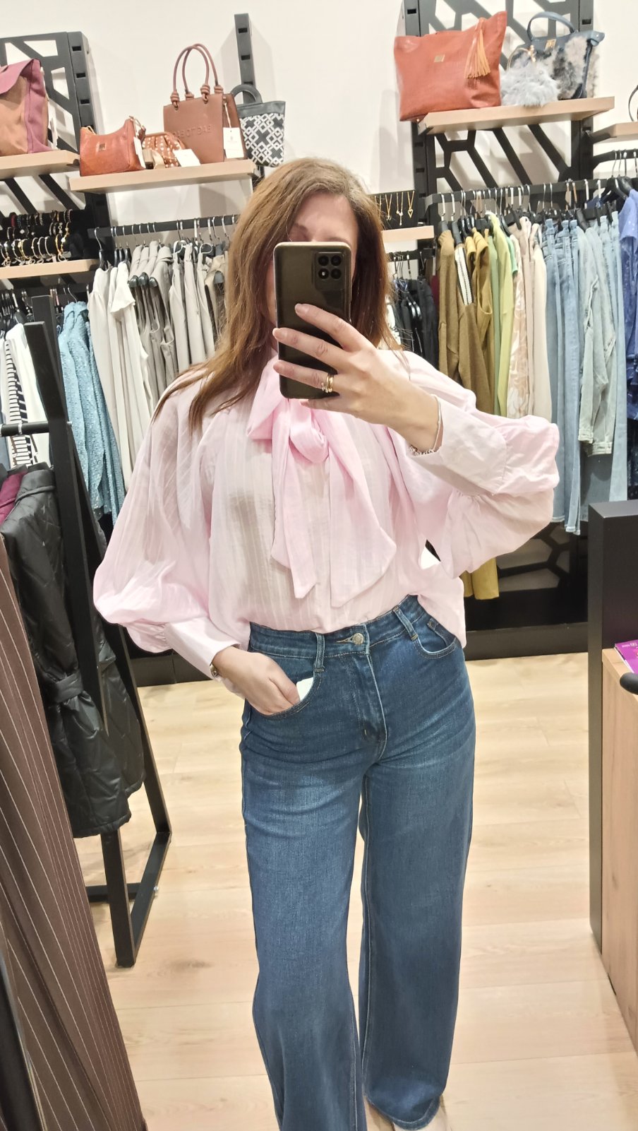 Μπλούζα με φιόγκο