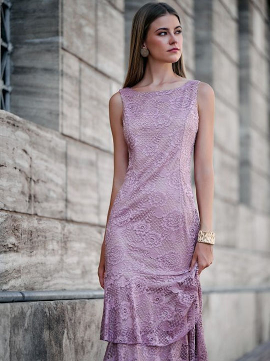 Φόρεμα με Βολάν Ροζ